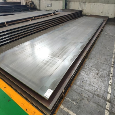 Ms Mild A283 A387 ASTM A36 Piastra a quadri laminata a caldo per fogli da barca e fogli di ferro