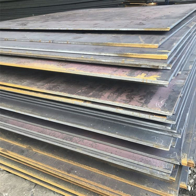 Stoccaggio di lamiere di acciaio inossidabile laminate a caldo