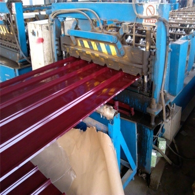 Fogli di ferro ondulato di colore Fogli di tetto galvanizzato di zinco PPGI Tetto metallico