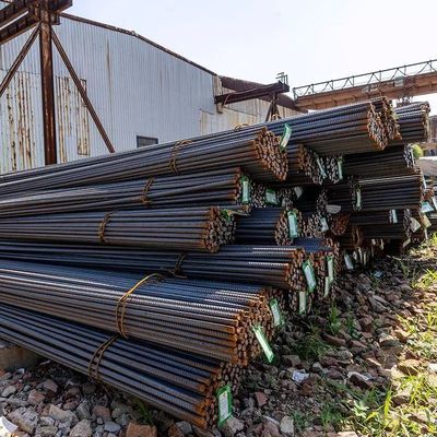 6m 9m 12m Bar di acciaio Q235B Q355b laminato a caldo laminato a freddo Ss400 S235jr
