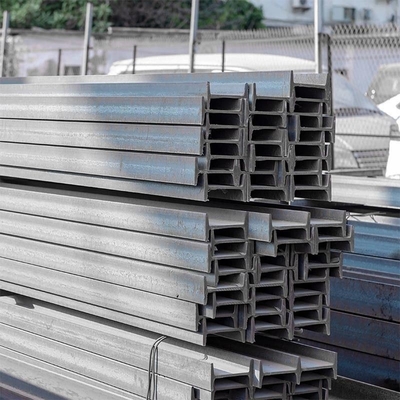 IPE laminato a caldo/a freddo ASTM A36 Acciaio galvanizzato saldato Sezione di trave I S235jr S275jr S355jr Q235 Q355 Trave strutturale