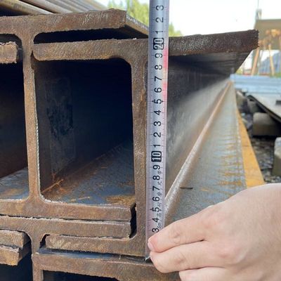 RoHS certificato Q235 Colonna di acciaio laminata a caldo Hbeam Parete di sostegno prefabbricato per giardini