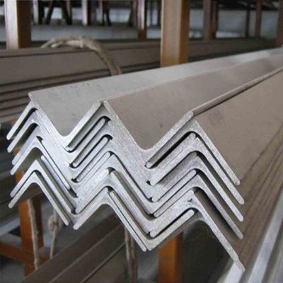Acciaio al carbonio laminato a caldo angolo angolo della barra ferro Q235B Q355b S235jr S275jr S355jr S355j0