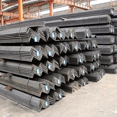 Ricerca personalizzata Spessore personalizzato 3-20mm Bar di acciaio galvanizzato con fori angolo ferro