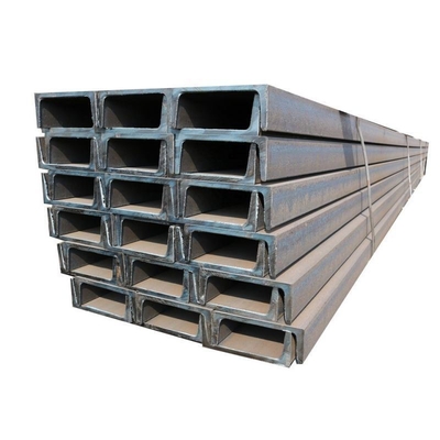 Materiale di carbonio galvanizzato in acciaio a canale C laminato a caldo a forma di U con larghezza 40-550 mm