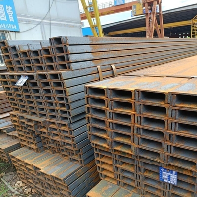 Acciaio galvanizzato a caldo Q235B U Channel con larghezza personalizzata 40-550 mm