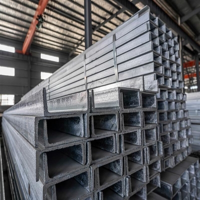 2% Tolleranza Tipo T e U Larghezza del canale in acciaio metallico personalizzata per applicazioni versatili