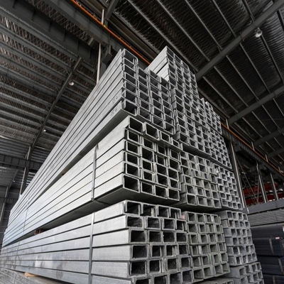 S235jr S355jr A36 Ss400 Profilo in acciaio laminato a caldo C Canale 550 mm Cornice in acciaio inossidabile