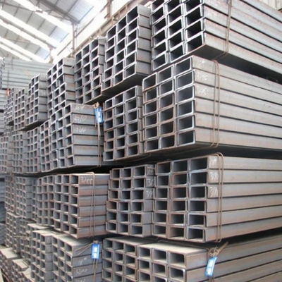 5-12m Lunghezza canale a fascia U laminato a caldo S275jr S355jr Ss400 St37 St52 Struttura in acciaio Galvanizzato Q235 Canale di acciaio personalizzazione