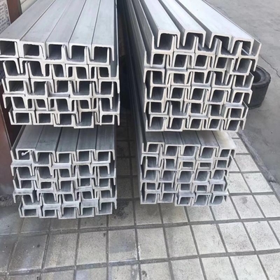 Canali di acciaio al carbonio laminati a caldo / a freddo JIS GB ASTM En DIN per consegna immediata