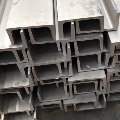 Canali di acciaio al carbonio laminati a caldo / a freddo JIS GB ASTM En DIN per consegna immediata