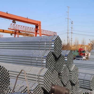 Tubo di acciaio galvanizzato saldato 5.8/6m/11.8m/12m Tubo di acciaio al carbonio laminato a caldo senza saldatura