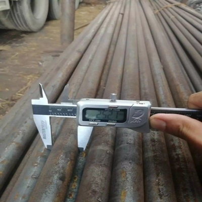 Lunghezza personalizzata 1000-12000 mm Bar rotonda in acciaio al carbonio laminata a caldo su richiesta personalizzata