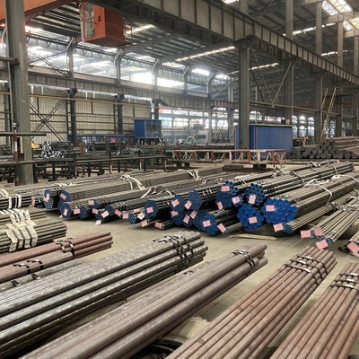 API5l Tubo in acciaio senza saldatura per fusione a olio Sezione rotonda Forma X42 X46 X56 X60 X65 X70