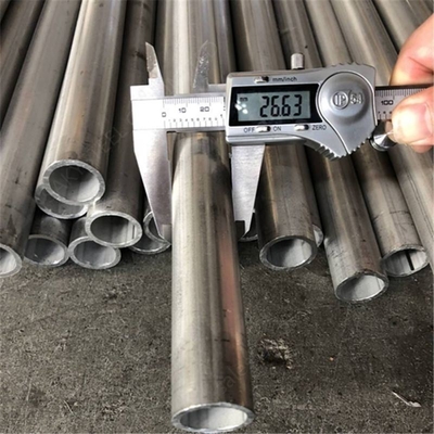 304 304L Tubo rotondo in acciaio inossidabile legato o non legato richiesta personalizzata