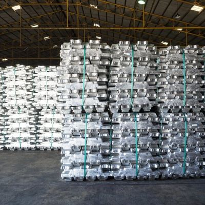 Lunghezza 1000-6000 mm o Good Alloy Metallic Silicon Metal su misura per ingotti/fogli di alluminio